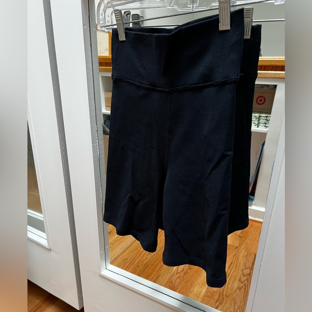 Abercrombie & Fitch Women's Black Athletic Shorts